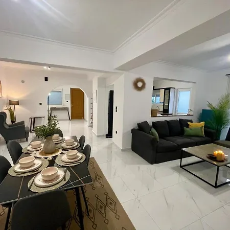 Apartman Victoria's Spacious *