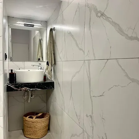 Апартаменты Victoria's Spacious